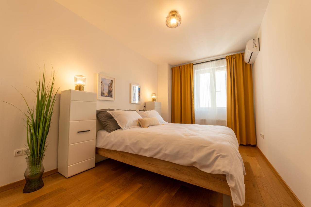 Nobel: Premium Two-room In Bucharest's Center! Bucharest